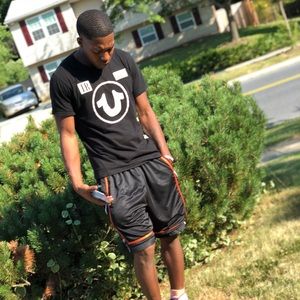 Meet your Posher, Shawn